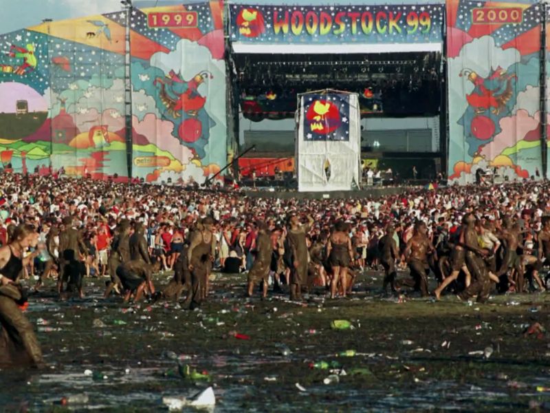 Woodstock Peace Love Rage